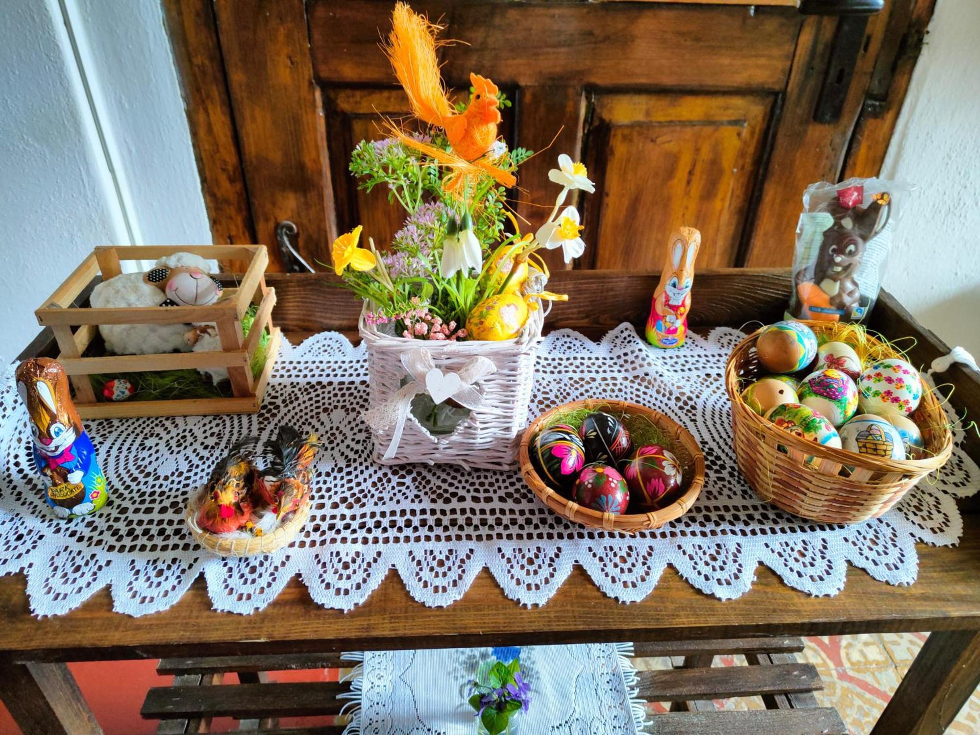 Bed And Breakfast Tvrz Velká Bukovina Exteriör bild